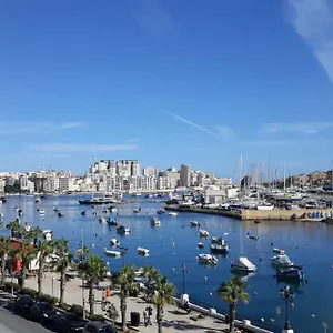 Pensión Shore Bridge